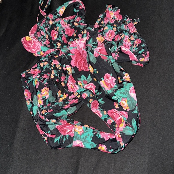 🌹 Rosewater One Piece Swim suit - For Love and Lemons 🩷 - Picture 4 of 5